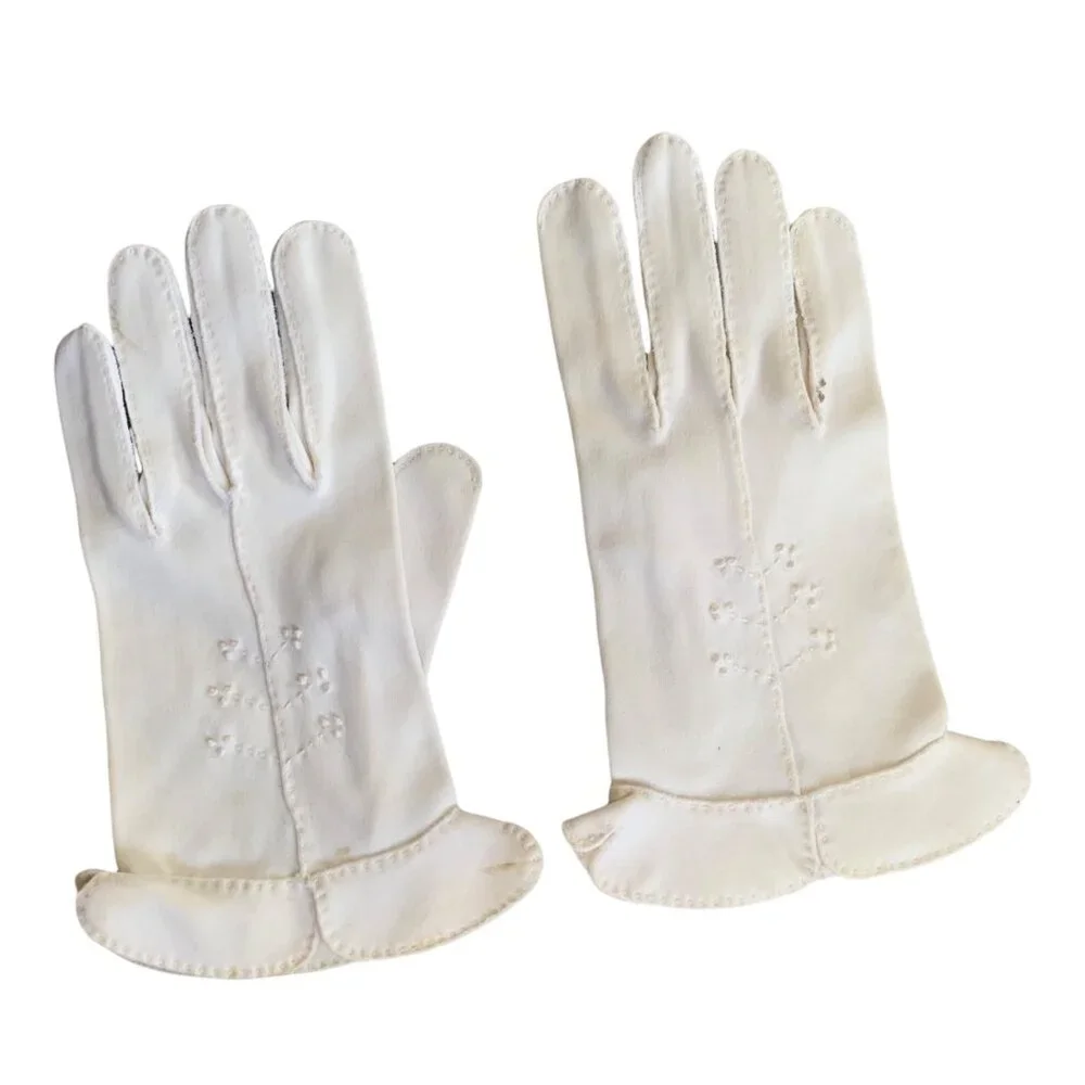 Vintage Girls Delicate Church Communion Purity Dainty Pointelle Gloves